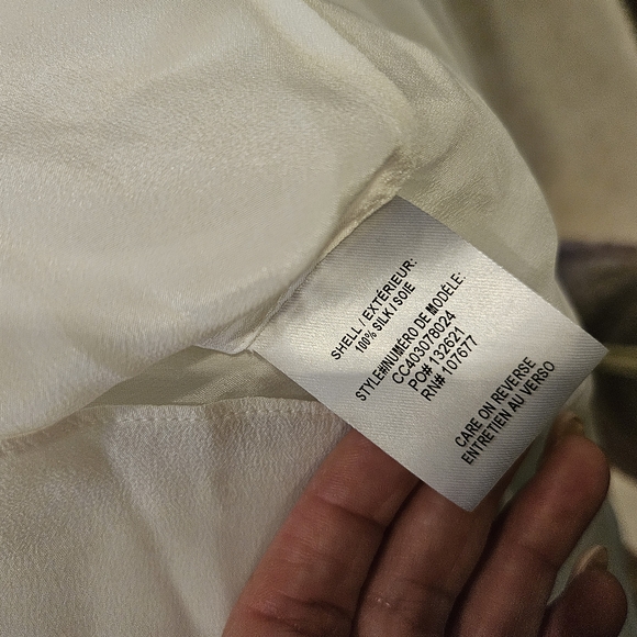 Alice + Olivia White Blouse with Pearl Accents - Picture 4 of 5